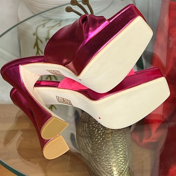 Jeffrey Campbell × Free People Hollyweird
Sandals - Picture 7 of 7
